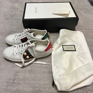 gucci sneakers